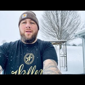 Meet your Posher, Travis